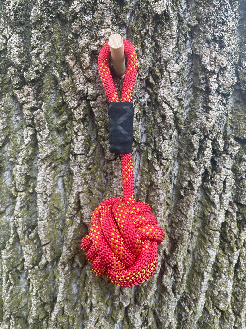 Earnie's Knot - Existing Leash Monkey Fist Knot