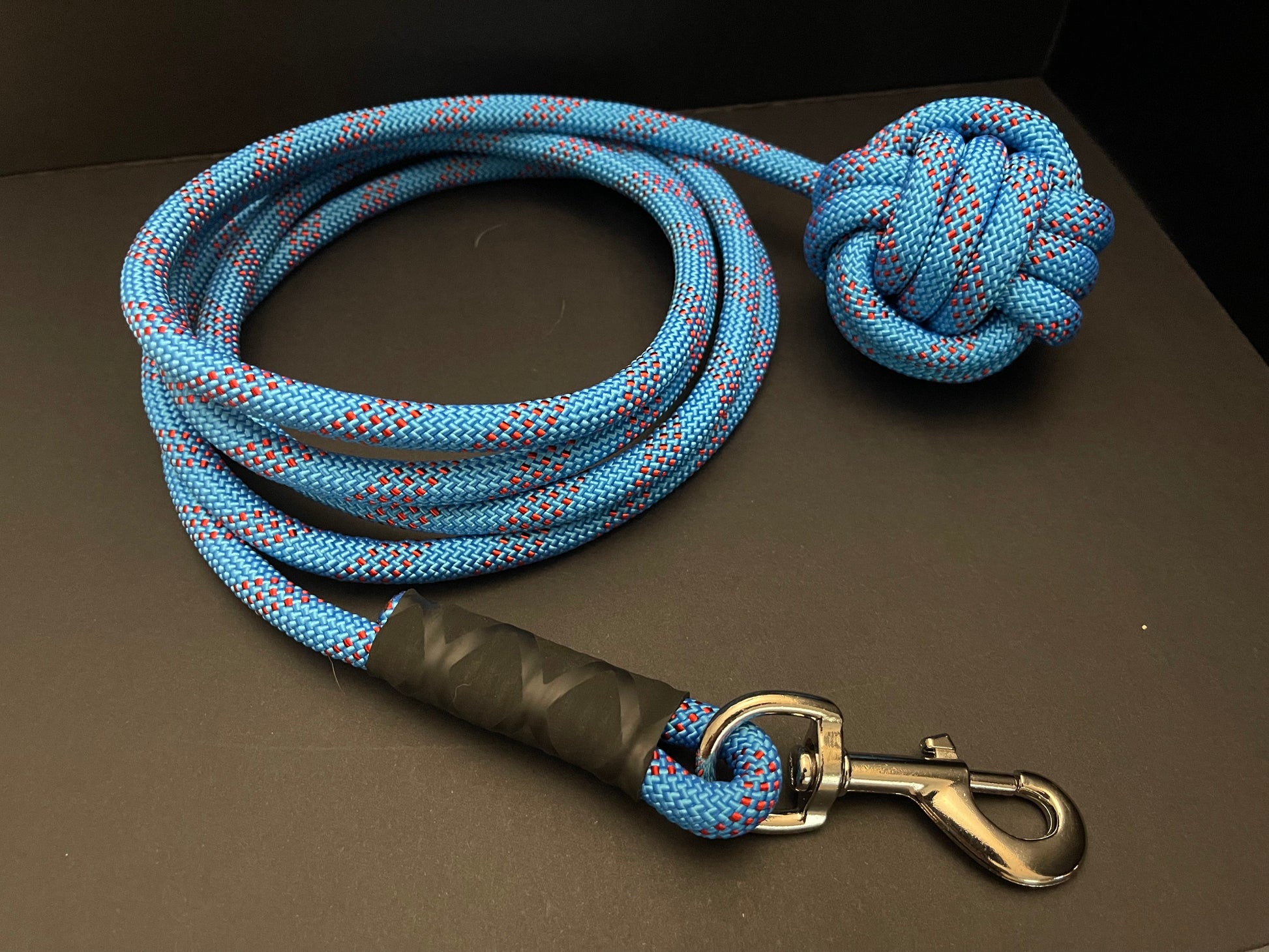 Arya 1 - 8' Leash/ Monkey Fist Knot User End/ Heavy Duty Swivel Clasp