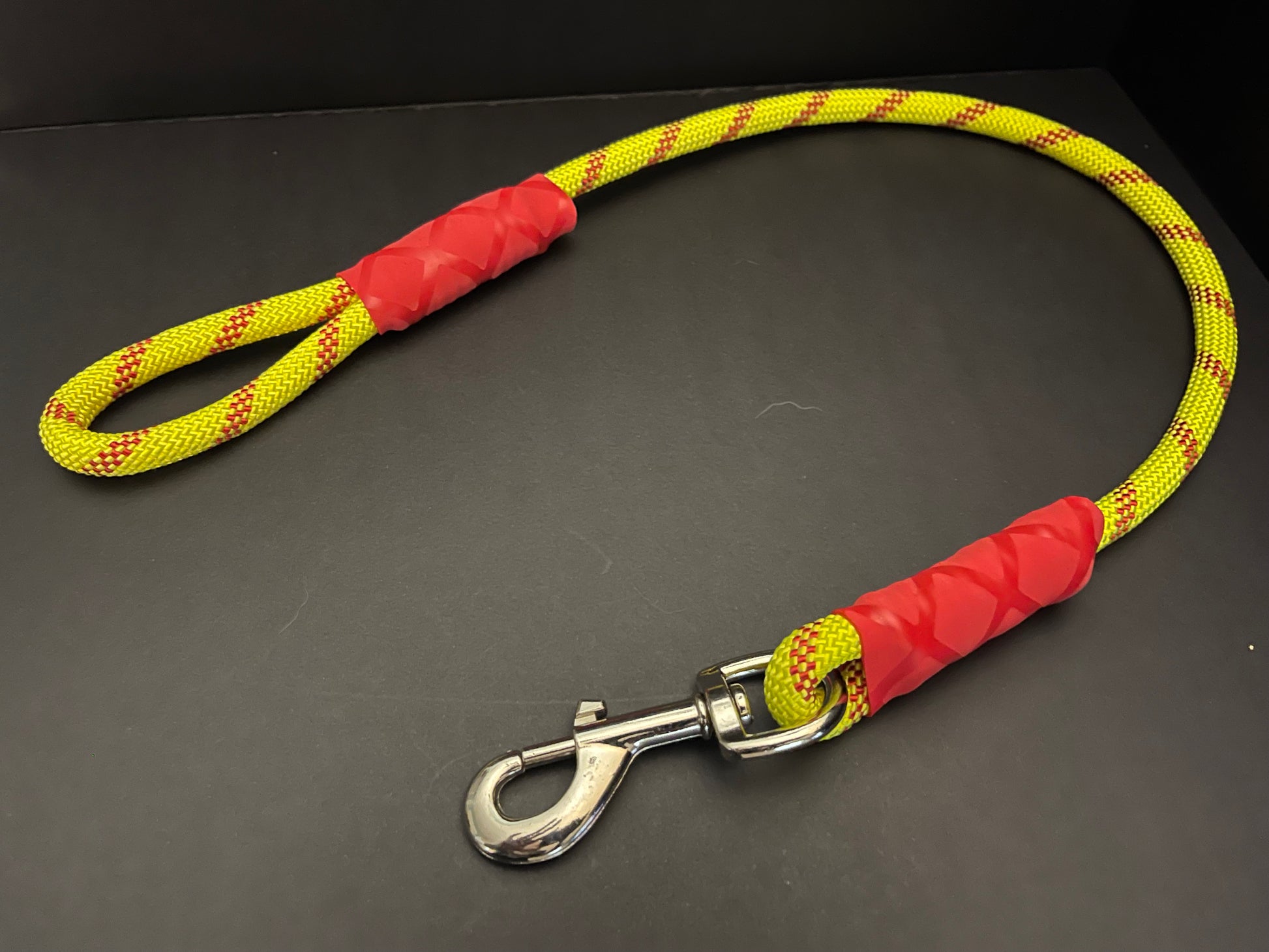 Lily 1 - Two Dog Accessory Leash